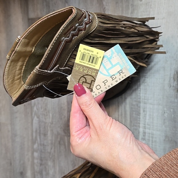 Women's ROPER Brown Fringe Western Boots SIZE 6 - Picture 11 of 17